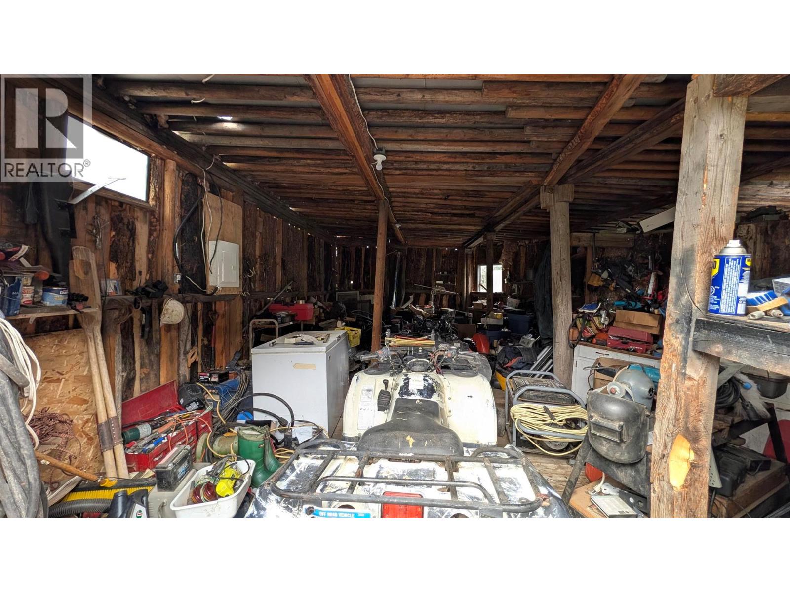 3940 Highway 3, Rock Creek