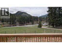 3940 Highway 3, Rock Creek, BC V0H1Y0 Photo 12