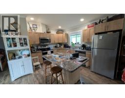 3940 Highway 3, Rock Creek, BC V0H1Y0 Photo 9