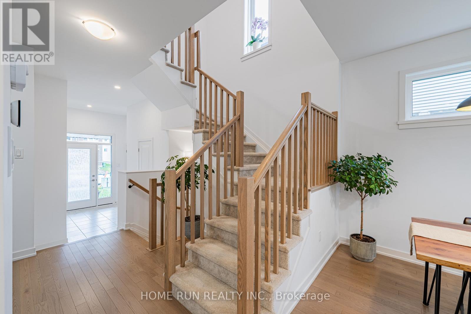 222 FINSBURY AVENUE - 17