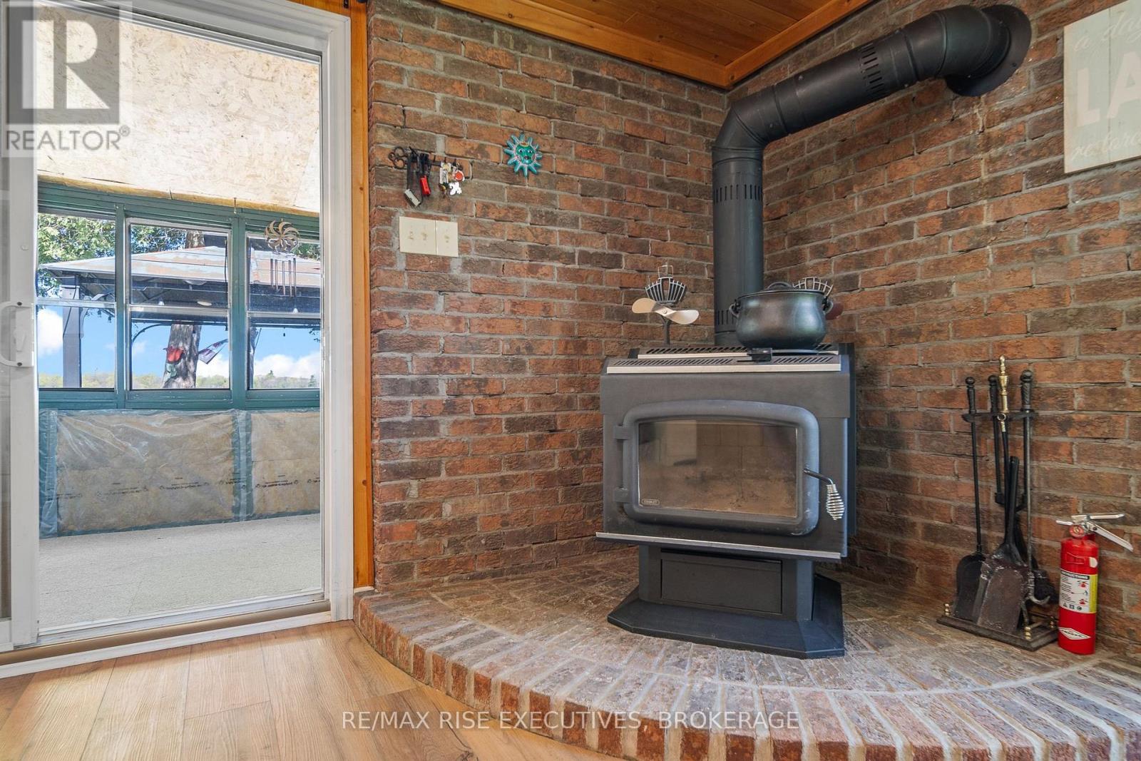193 RED CEDAR POINT ROAD - 28