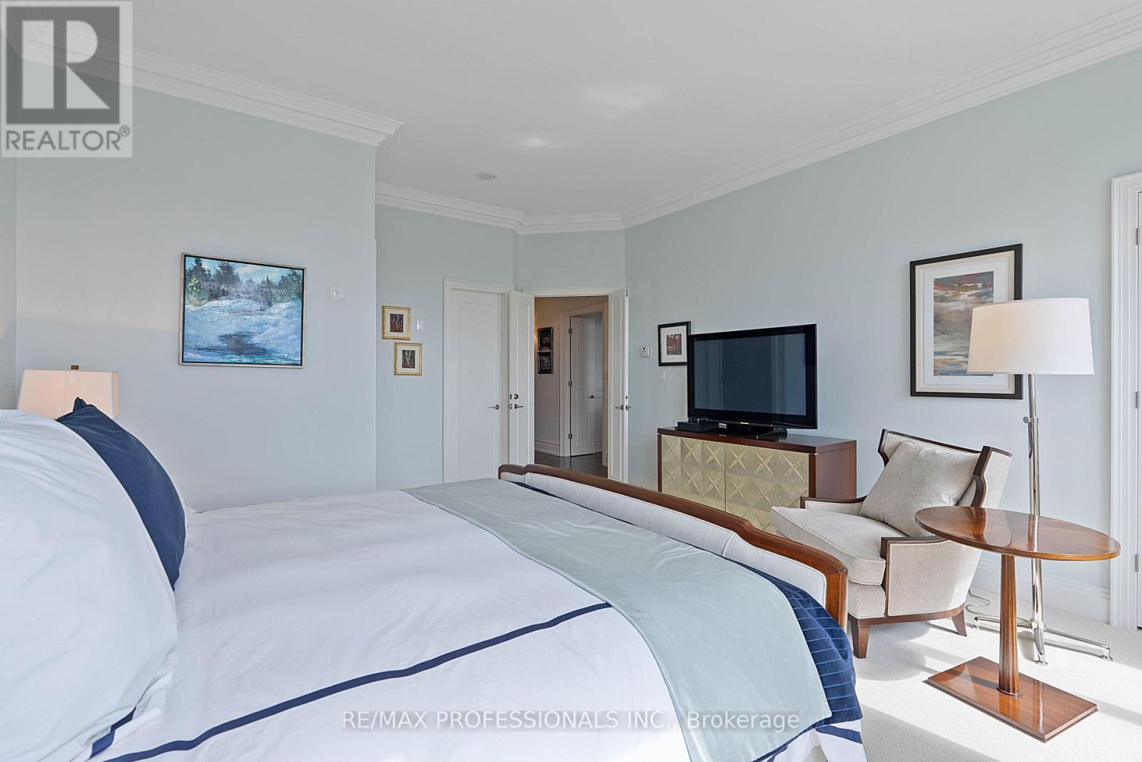 #SUBPH3 99 AVENUE ROAD - 36