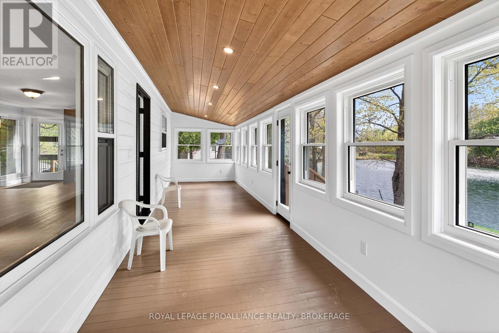 5 BLUNDONS LANE - Image 30