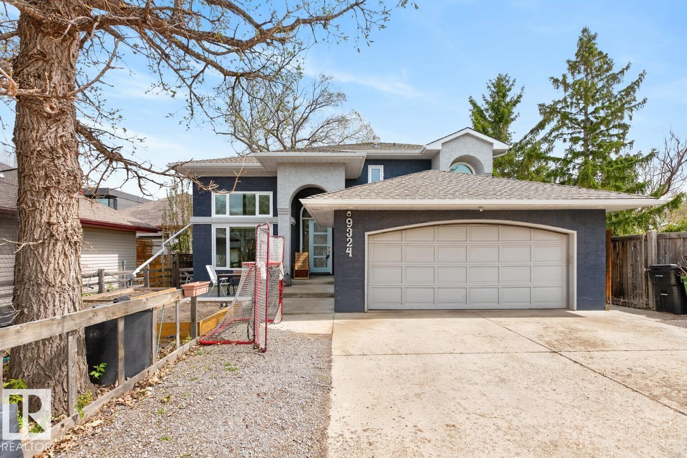 9324 95 ST NW - 56