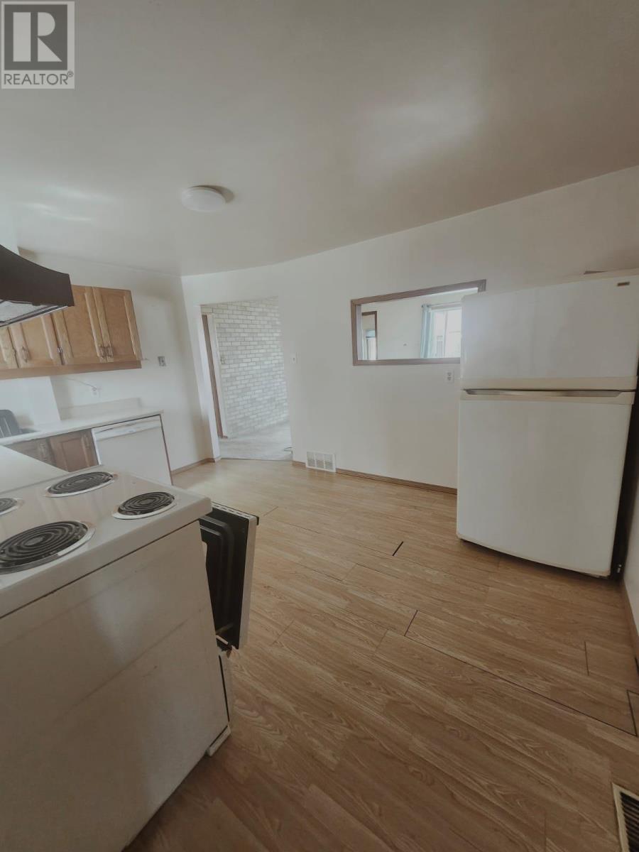 384 Francis ST E, Thunder Bay, Ontario, P7E4B5 — Photo 24