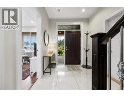 Kitchen - 5811 Linyard Rd, Nanaimo, BC V9T0G6 Photo 8
