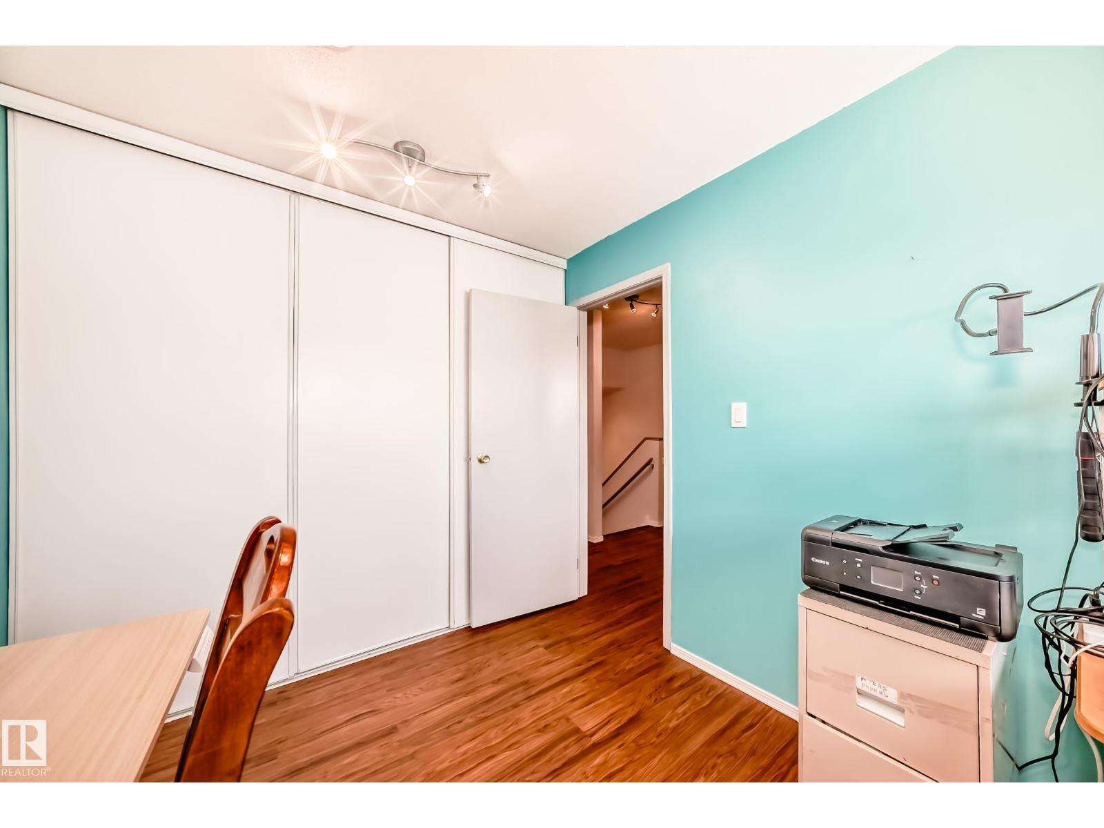 #28 9520 174 ST NW - 33