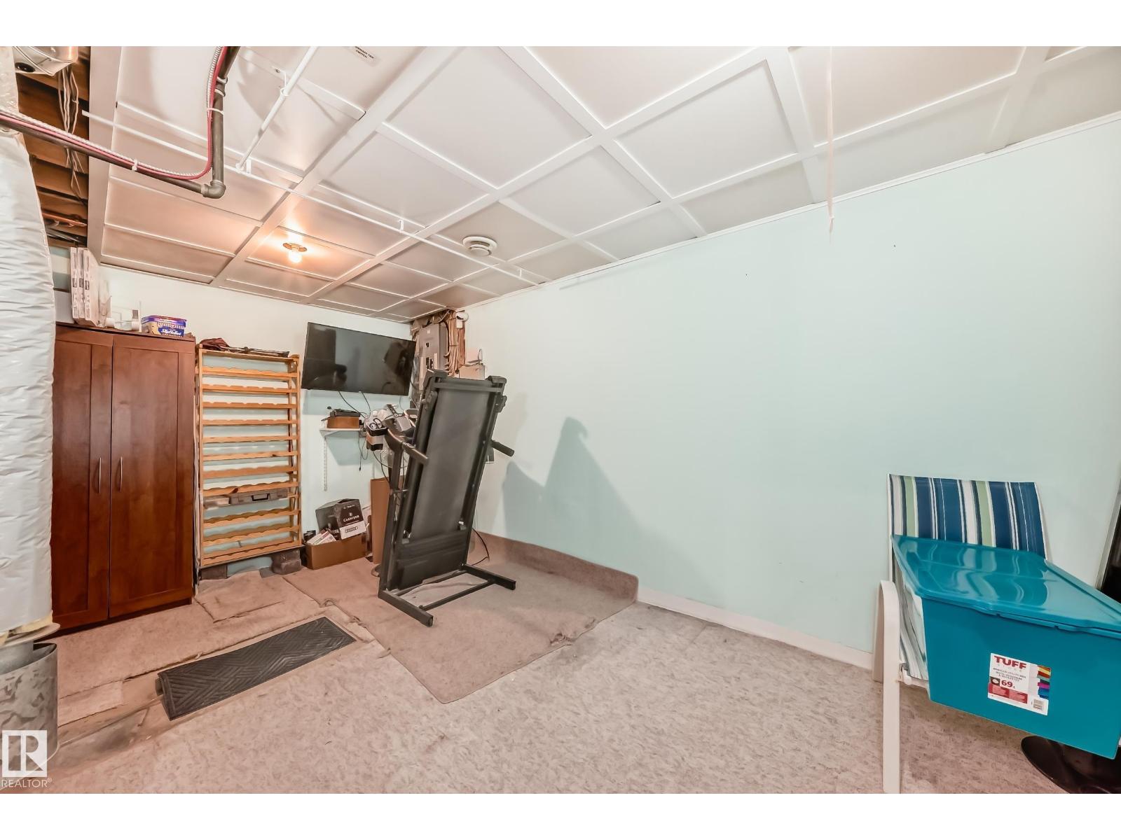 #28 9520 174 ST NW - 41