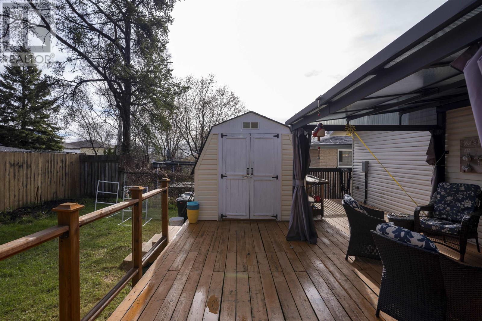90 Logan AVE, Thunder Bay, Ontario, P7A6P9 — Photo 7