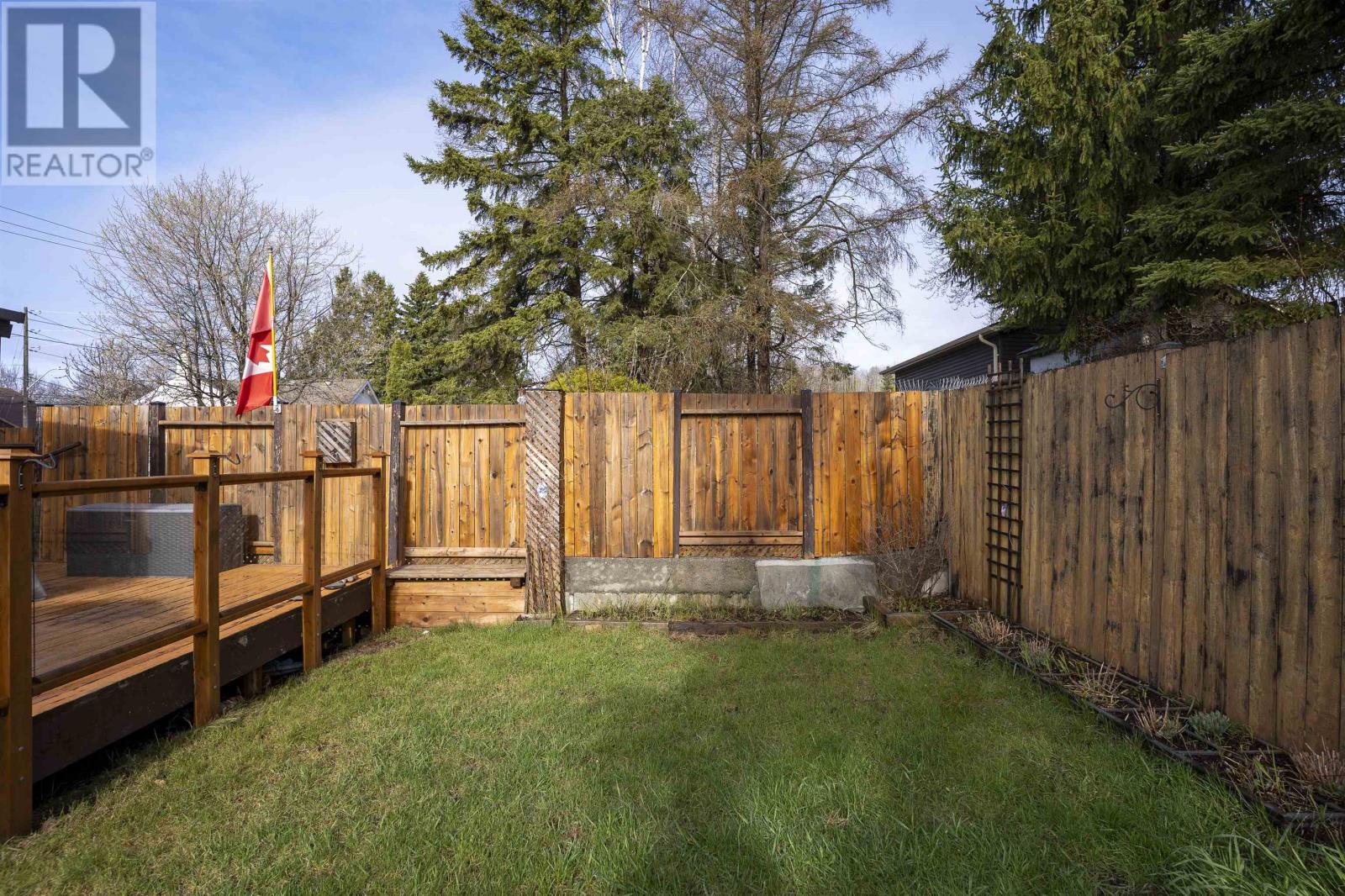 90 Logan AVE, Thunder Bay, Ontario, P7A6P9 — Photo 42