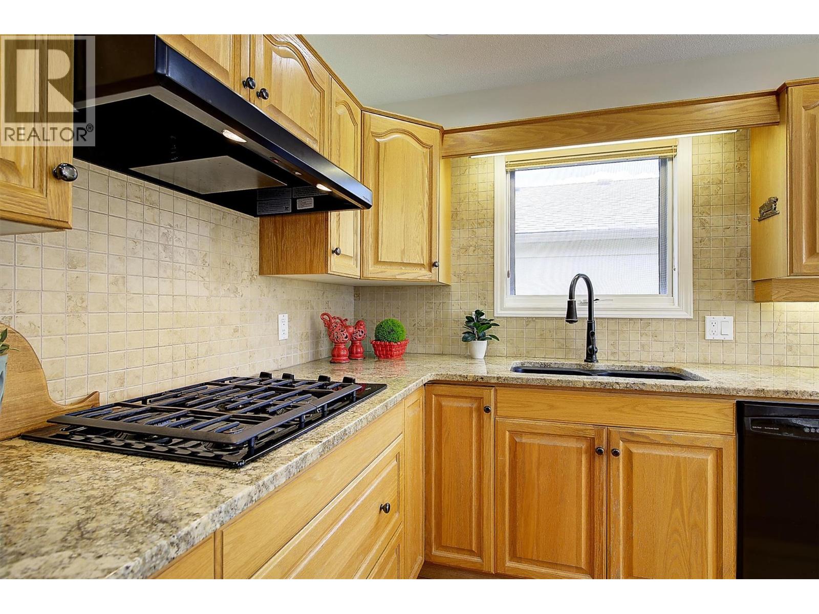 #301 595 Yates Road - 13