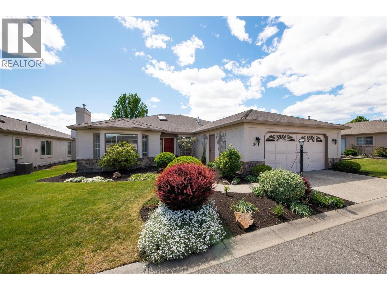 301 595 Yates Road, Kelowna