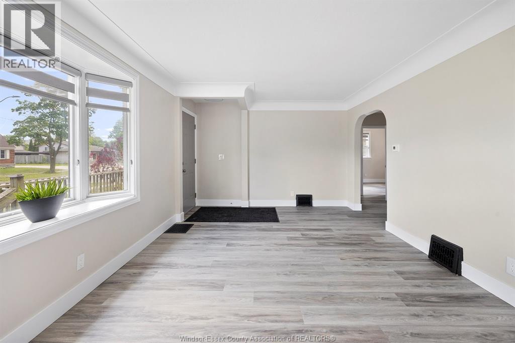 1073 JEFFERSON, Windsor, Ontario, N9S2R2 — Photo 25