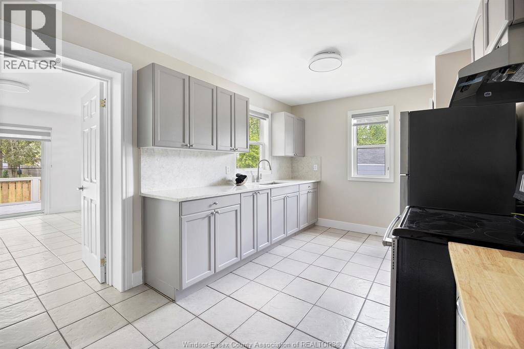1073 JEFFERSON, Windsor, Ontario, N9S2R2 — Photo 23