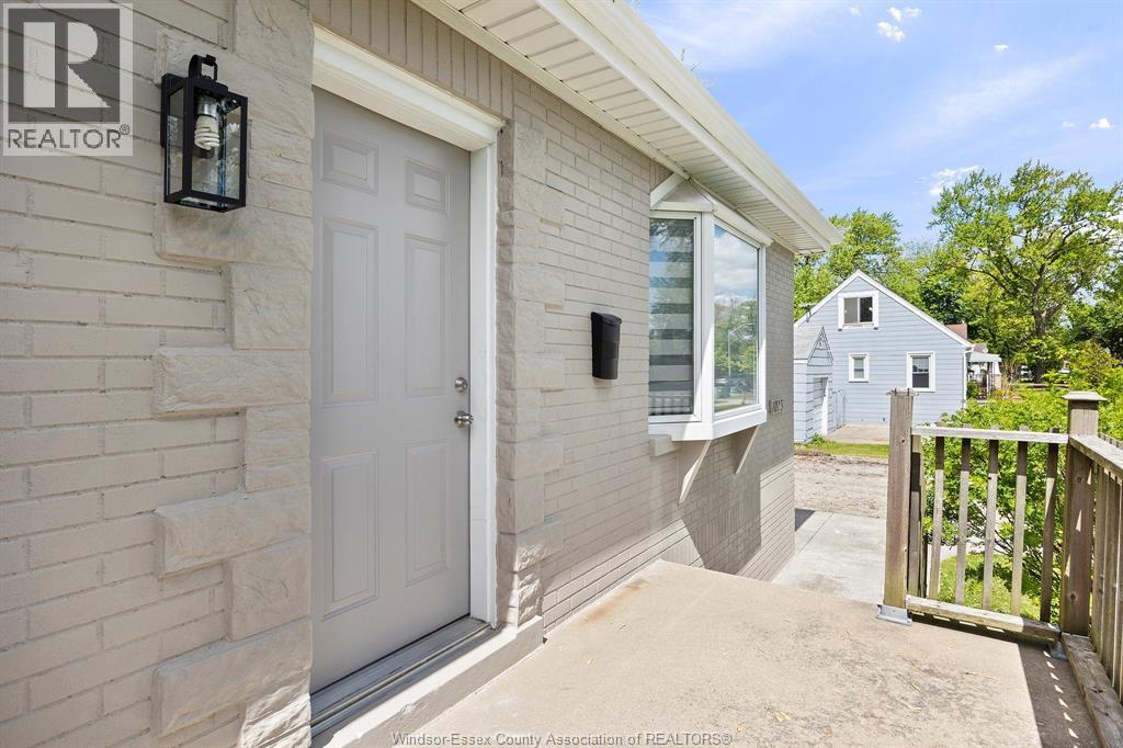 1073 JEFFERSON, Windsor, Ontario, N9S2R2 — Photo 15