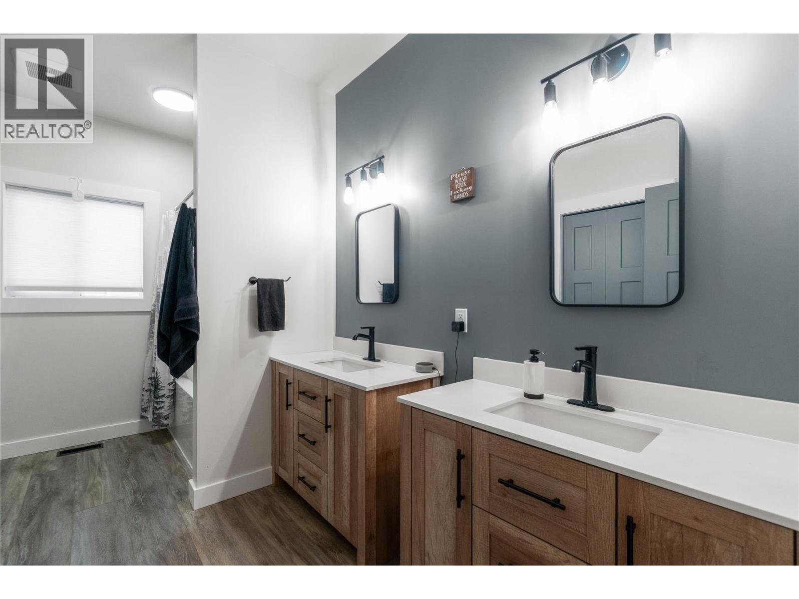 148 4th Avenue - 26