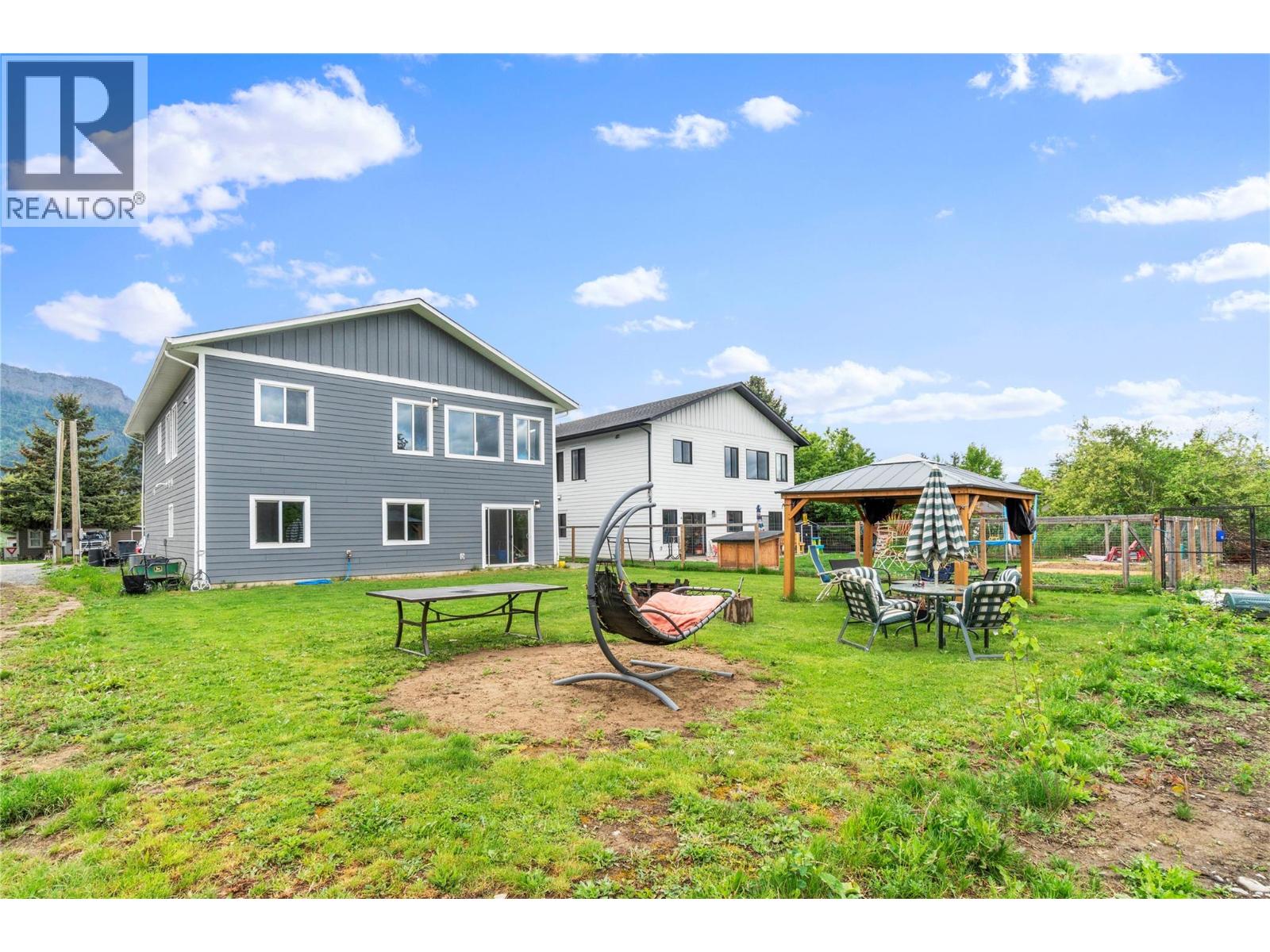 148 4th Avenue - 37