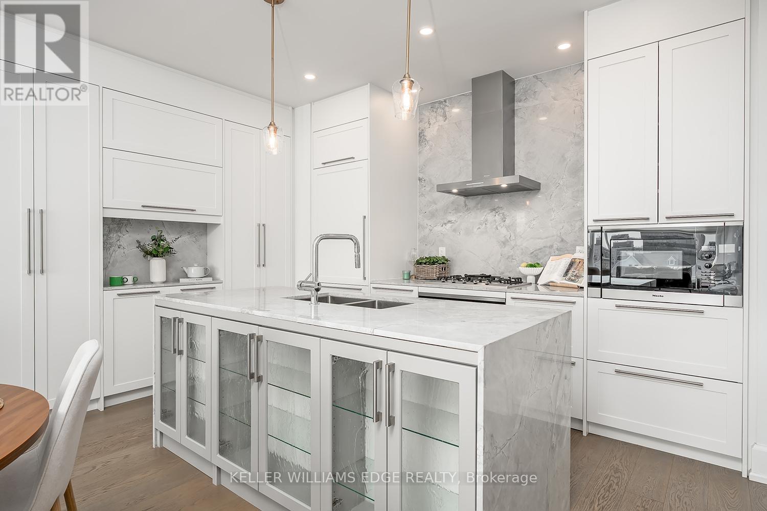 #510 1441 ELGIN STREET - 11