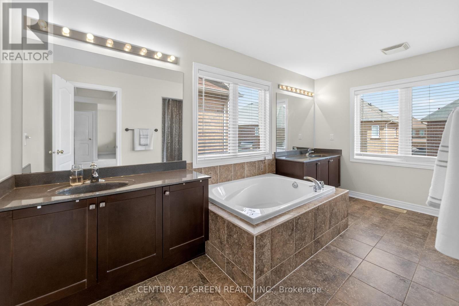 265 SCOTT BOULEVARD - 27