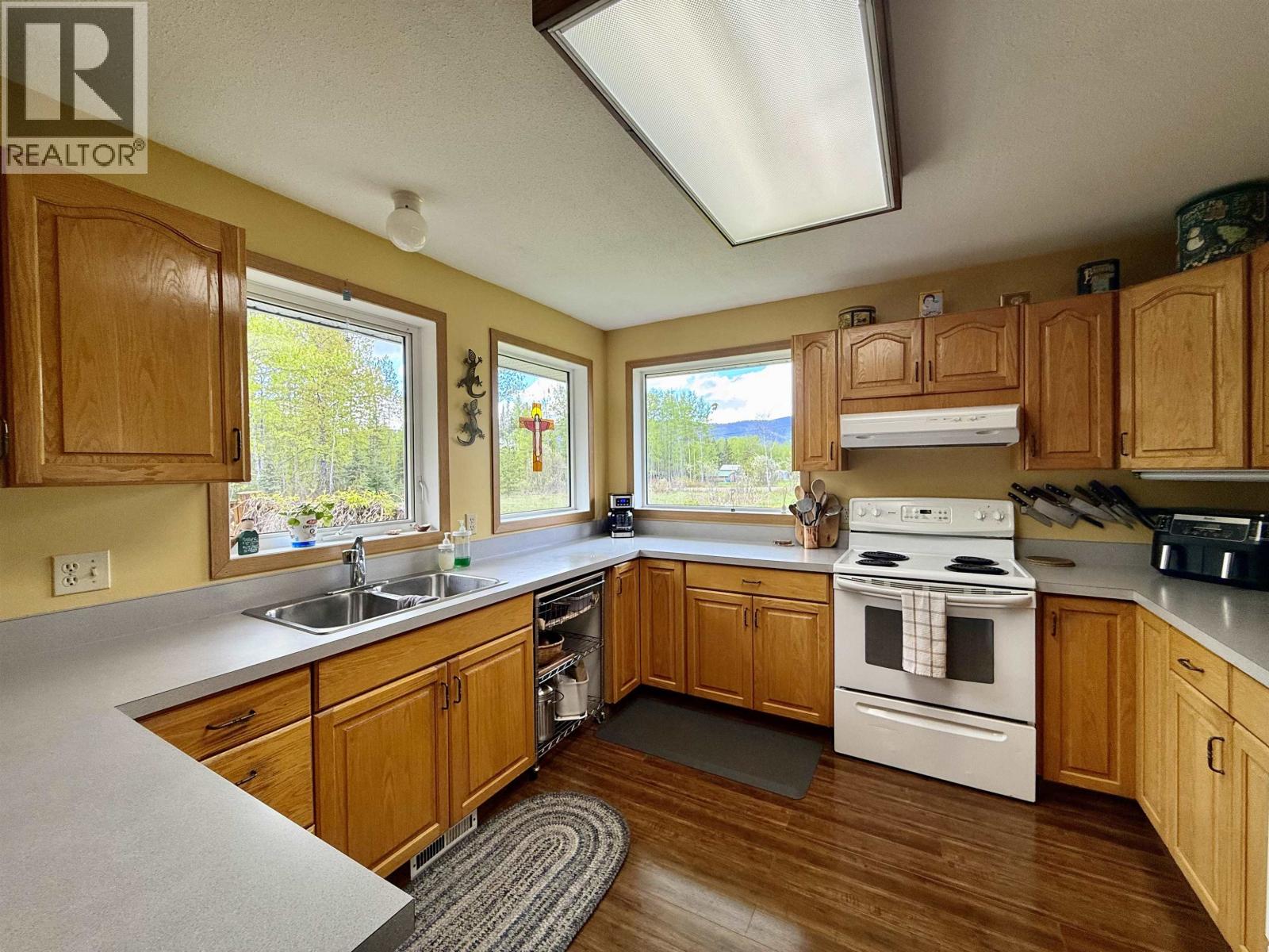 2186 LUBBERS Road, Smithers