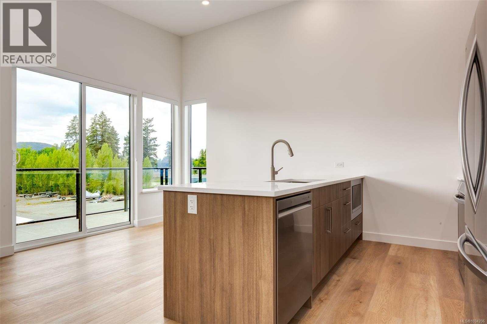 #206 7181 Lantzville Rd - Image 3