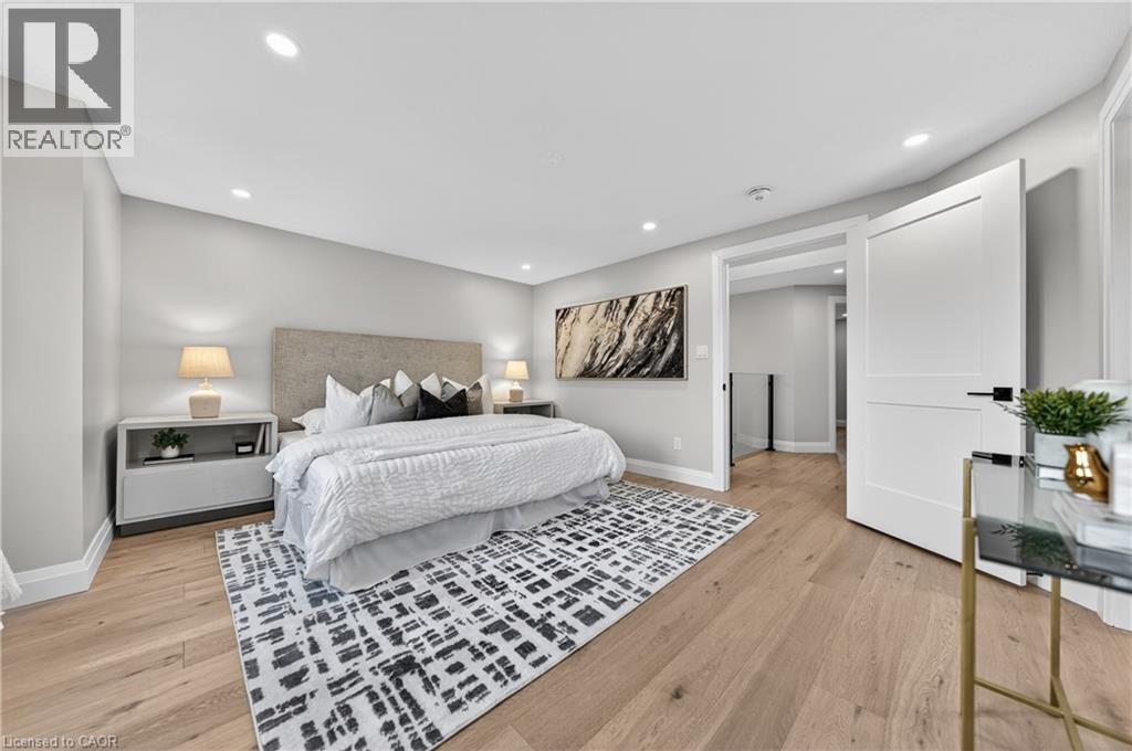 700 KARLSFELD Road - 21