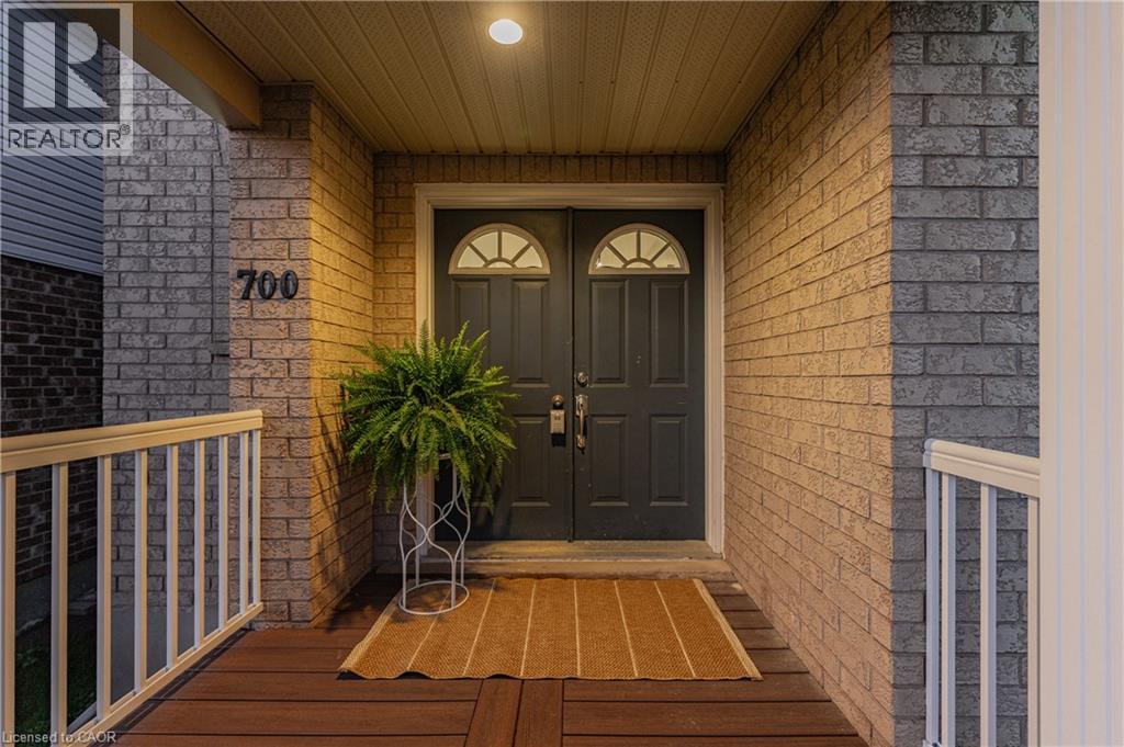 700 KARLSFELD Road, Waterloo, Ontario, N2T2W4 — Photo 44