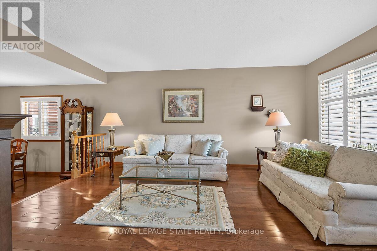 15 GABRIELE COURT - 6