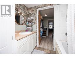 16615 Duff's Corners Road, North Stormont, ON K0C1V0 Photo 28
