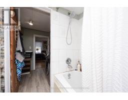 Primary Bedroom - 16615 Duff's Corners Road, North Stormont, ON K0C1V0 Photo 9