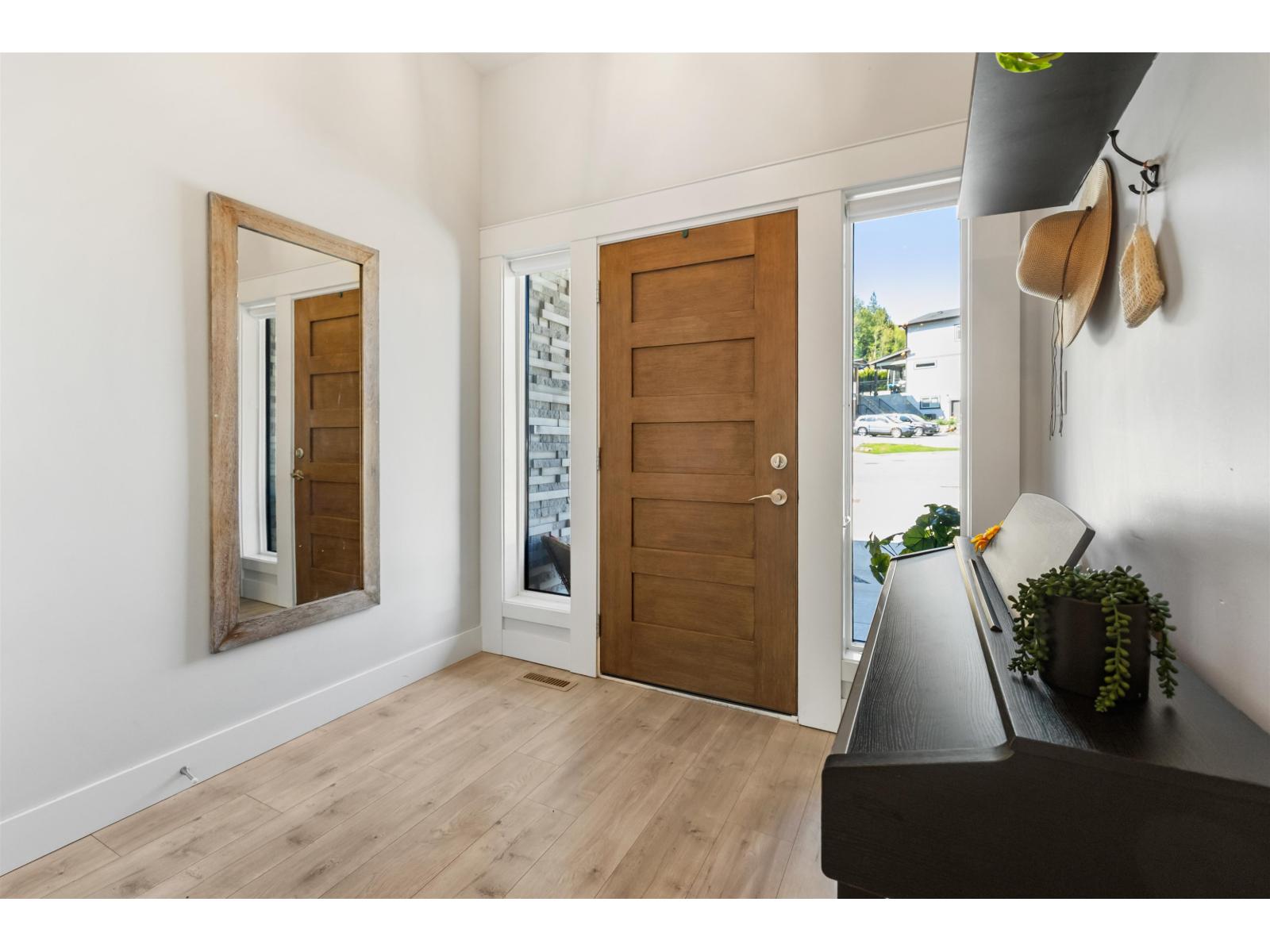 A 50249 LUNA Place - photo 2