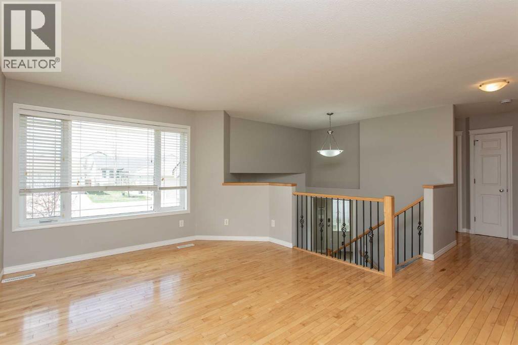 210 Lindsay Avenue - photo 3