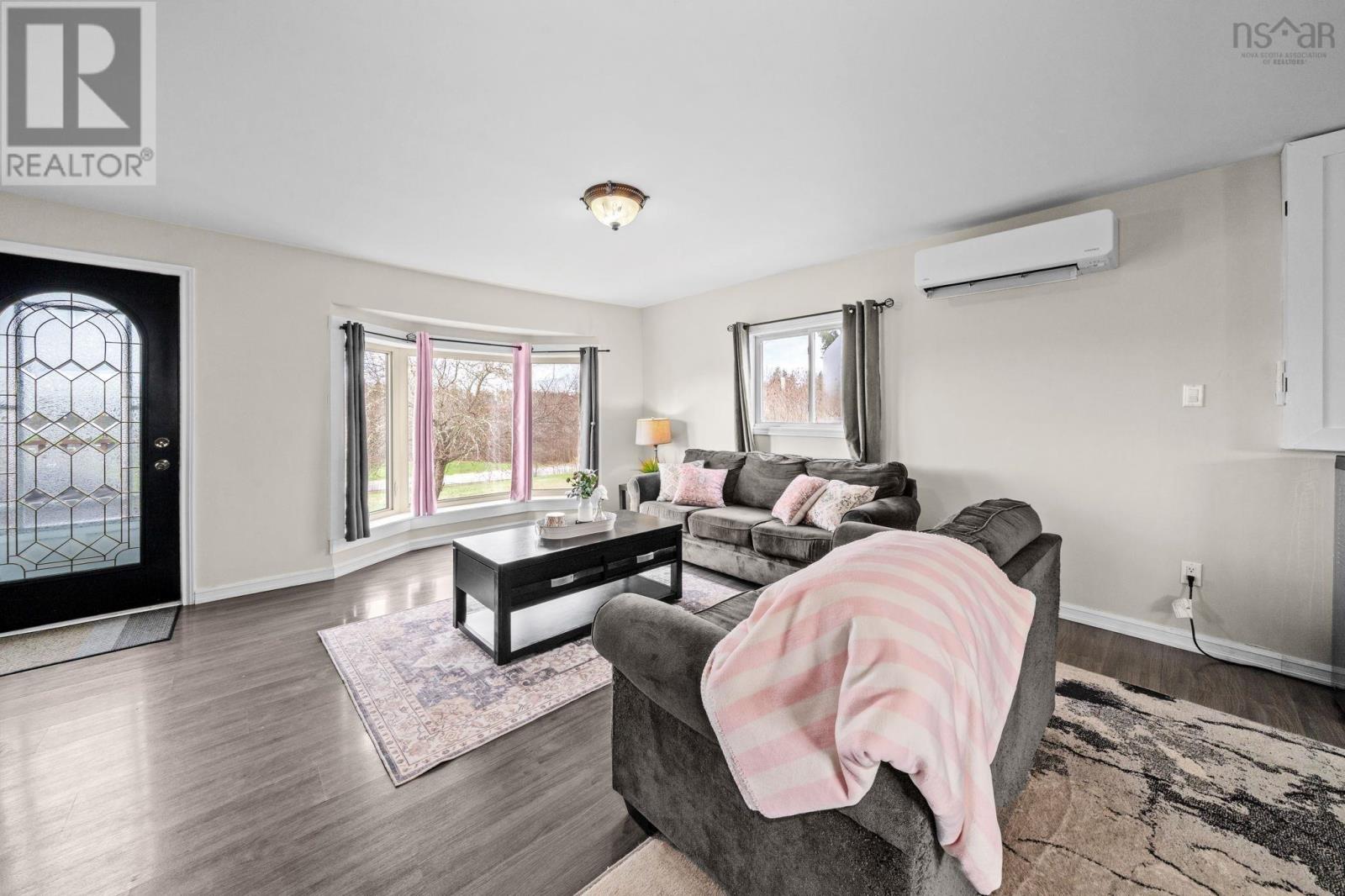 Property 37 of 40 of 1517 Indian Road