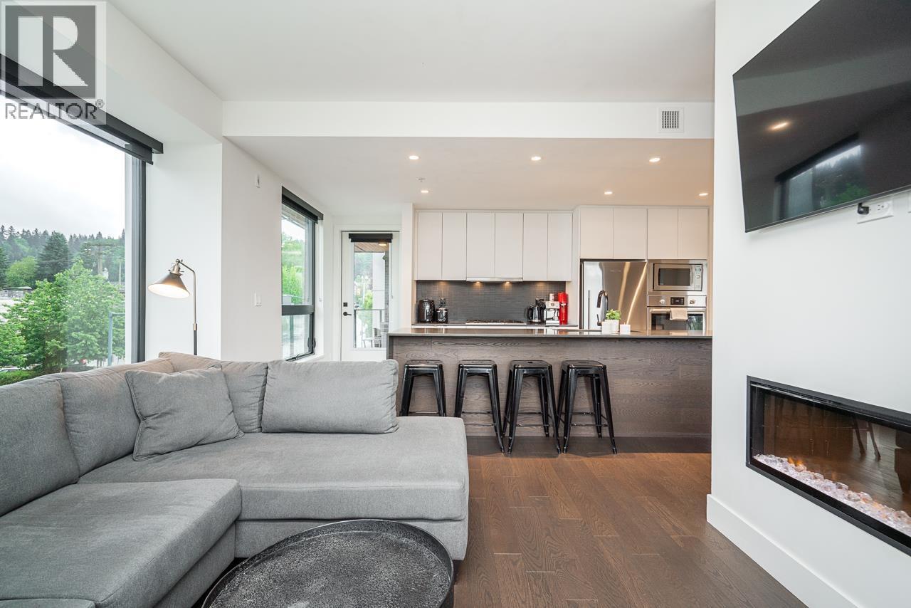 309 83 MOODY STREET, Port Moody