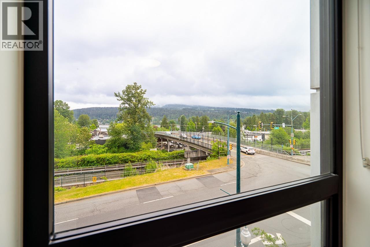 309 83 MOODY STREET, Port Moody