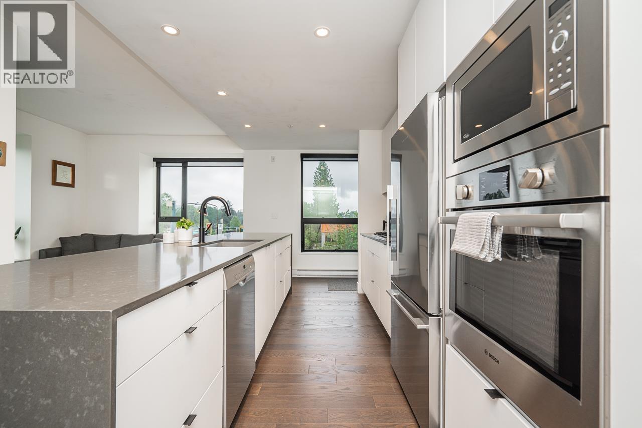 309 83 MOODY STREET, Port Moody