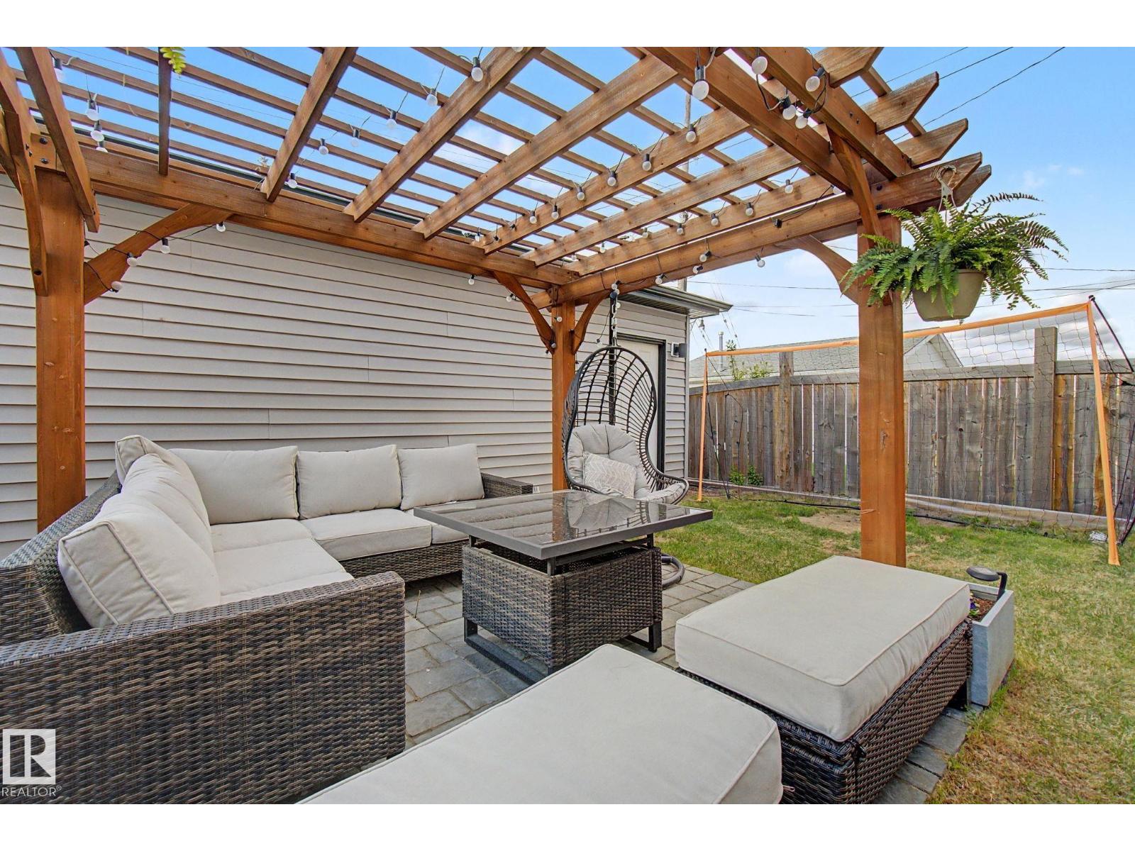 11406 55 AV NW - 43