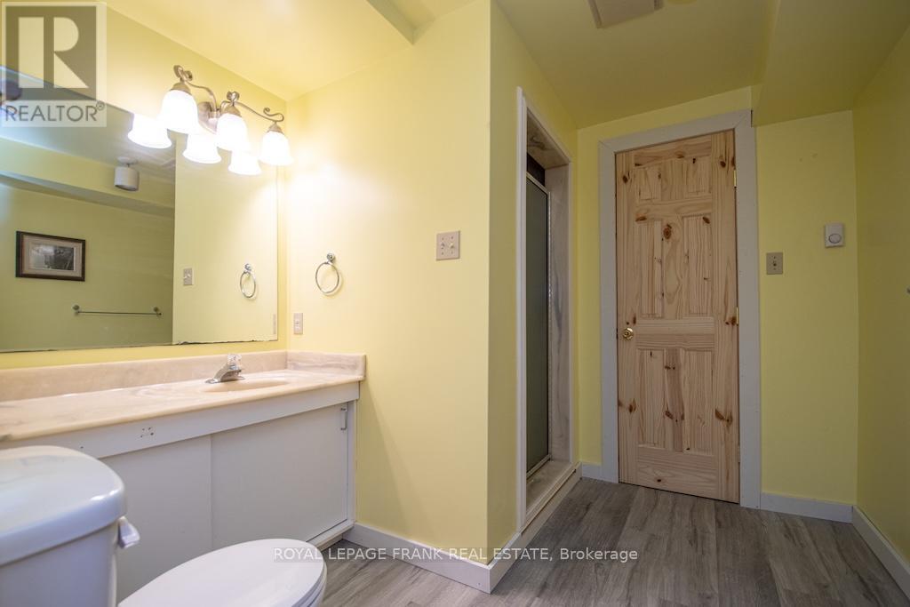 674 DICKIE ROAD - 27