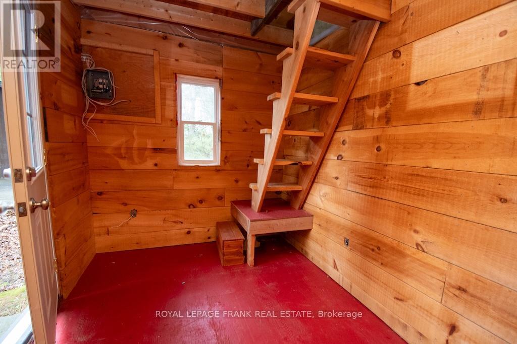 674 DICKIE ROAD - 36