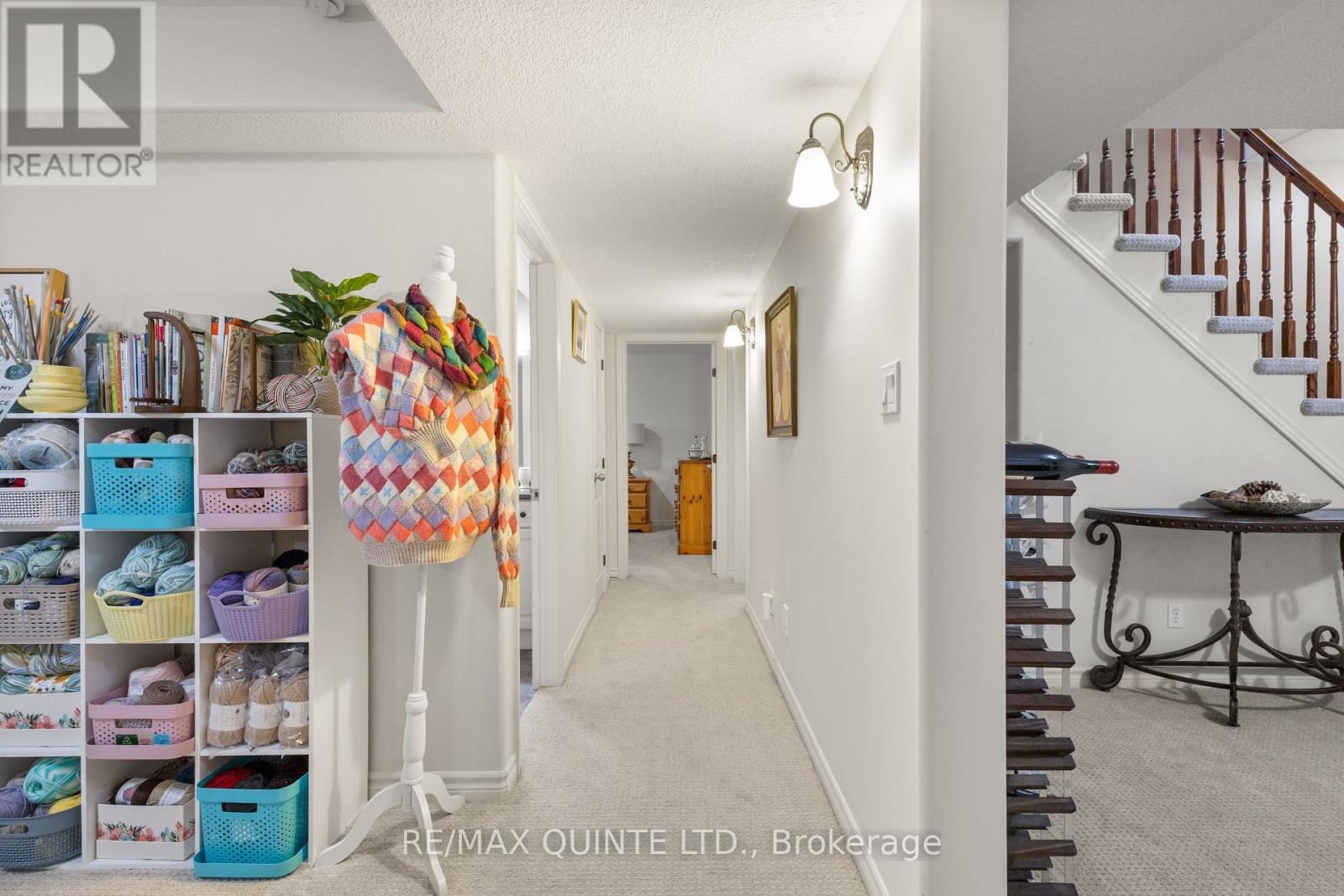 39 DEERFIELD COURT - 41