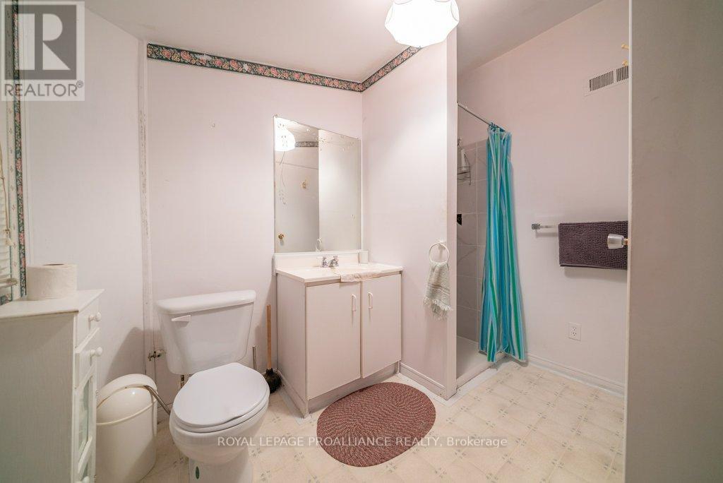 1087 C HILLS LAKE RD ROAD - 20