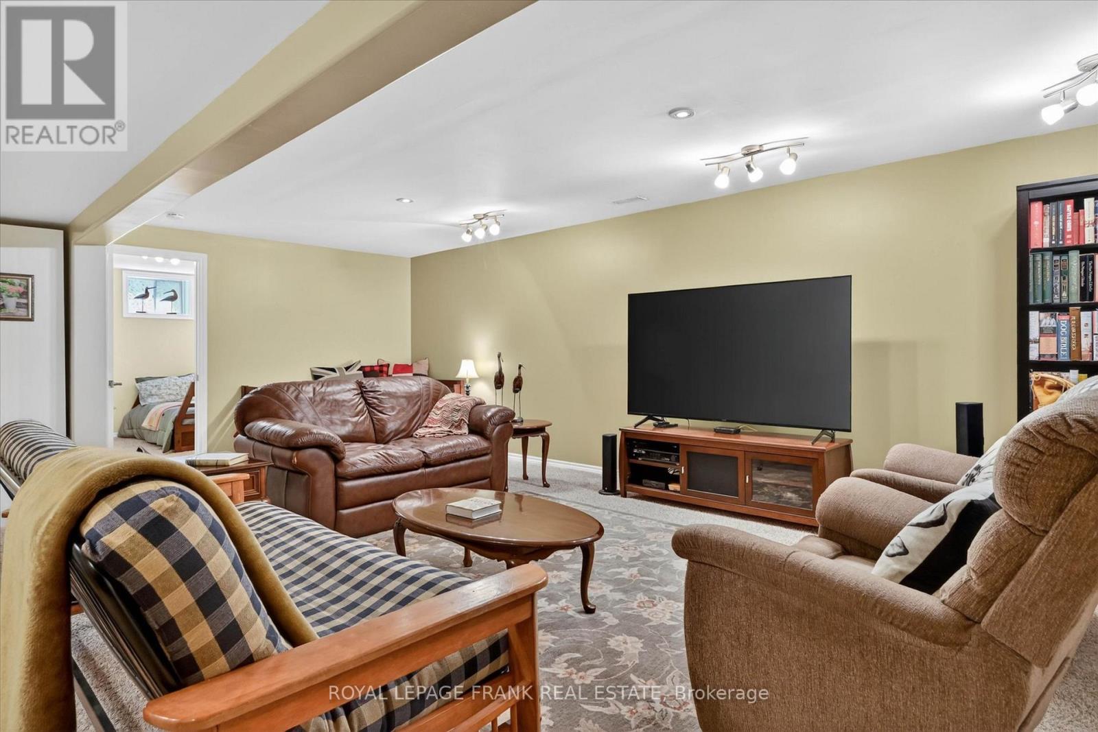 187 RIVER LANE - 30