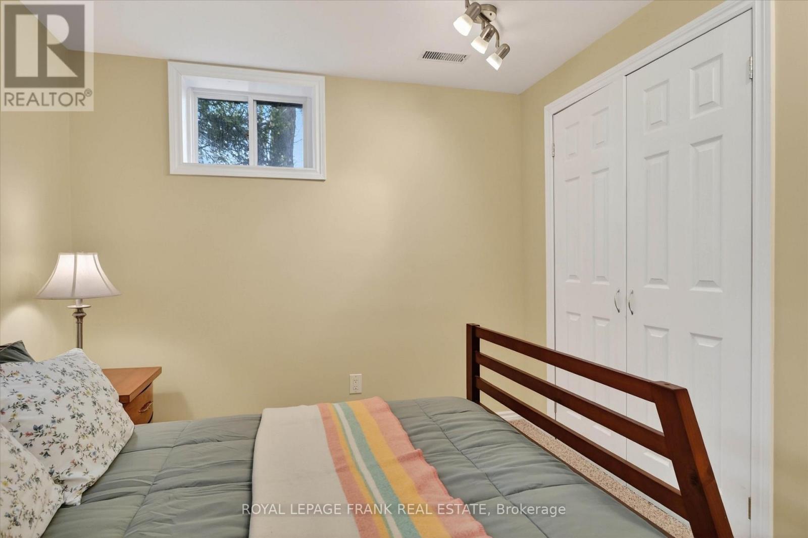 187 RIVER LANE - 32