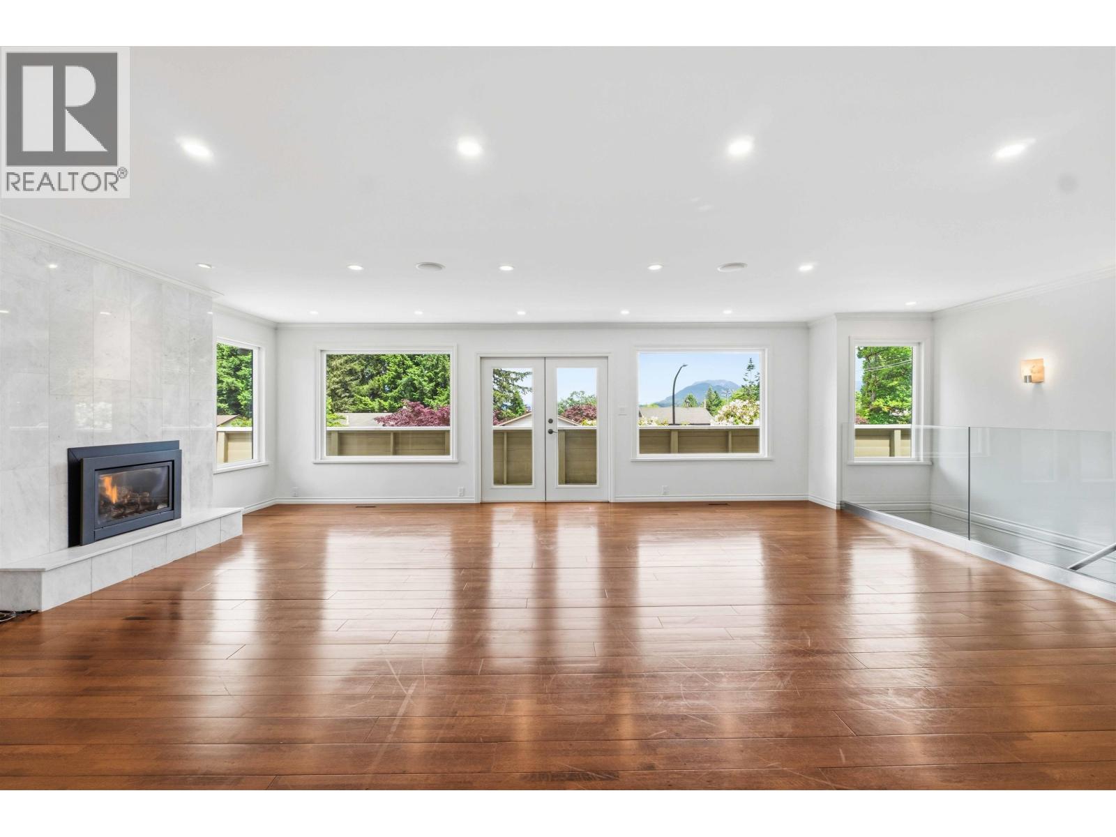 21260 DOUGLAS AVENUE, Maple Ridge
