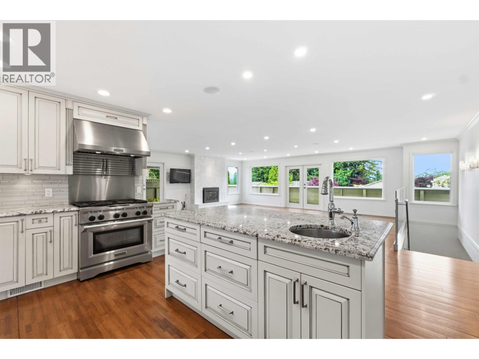 21260 DOUGLAS AVENUE, Maple Ridge
