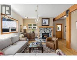 8950 Pemberton Meadows Road, Pemberton, BC V0N2L2 Photo 8