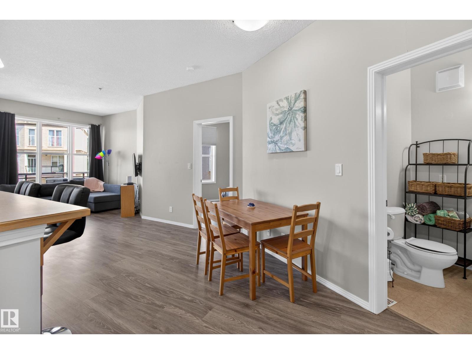 #341 4827 104A ST NW - 19