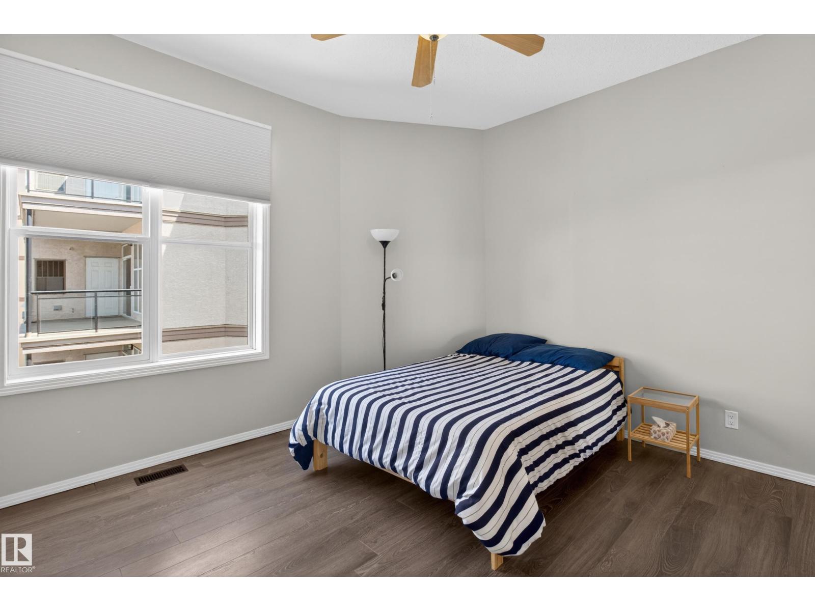 #341 4827 104A ST NW - 26