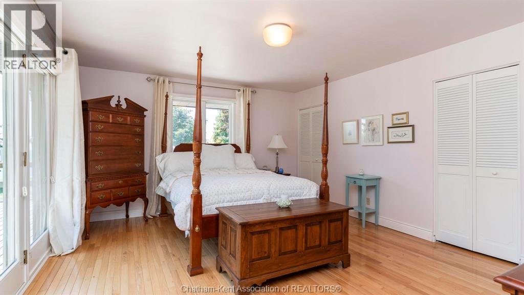 7678 TALBOT TRAIL West - 23
