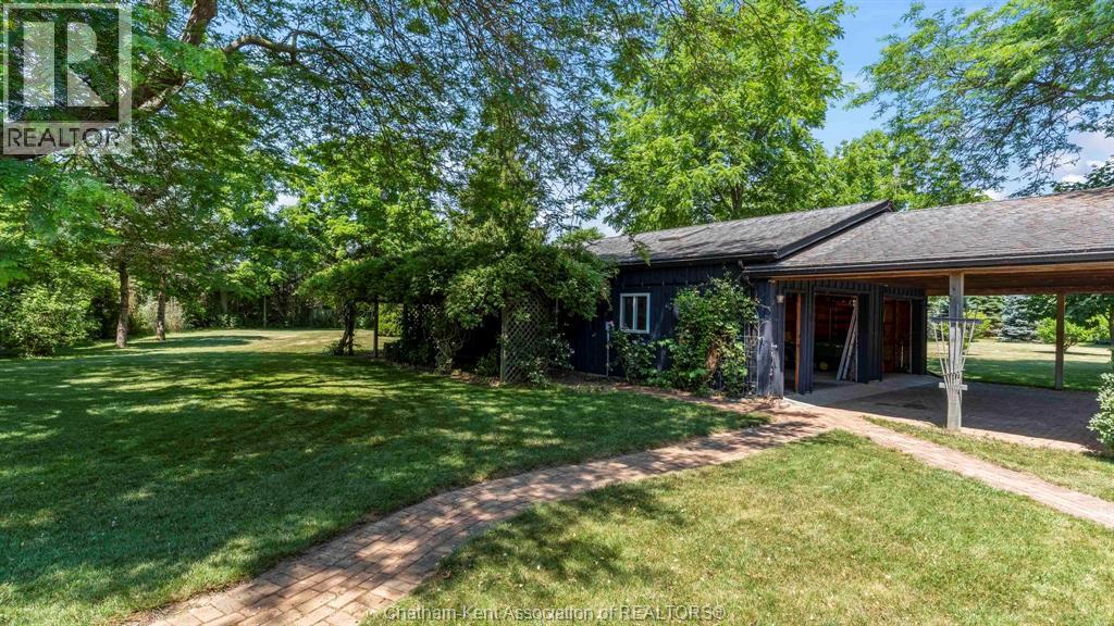 7678 TALBOT TRAIL West - 41